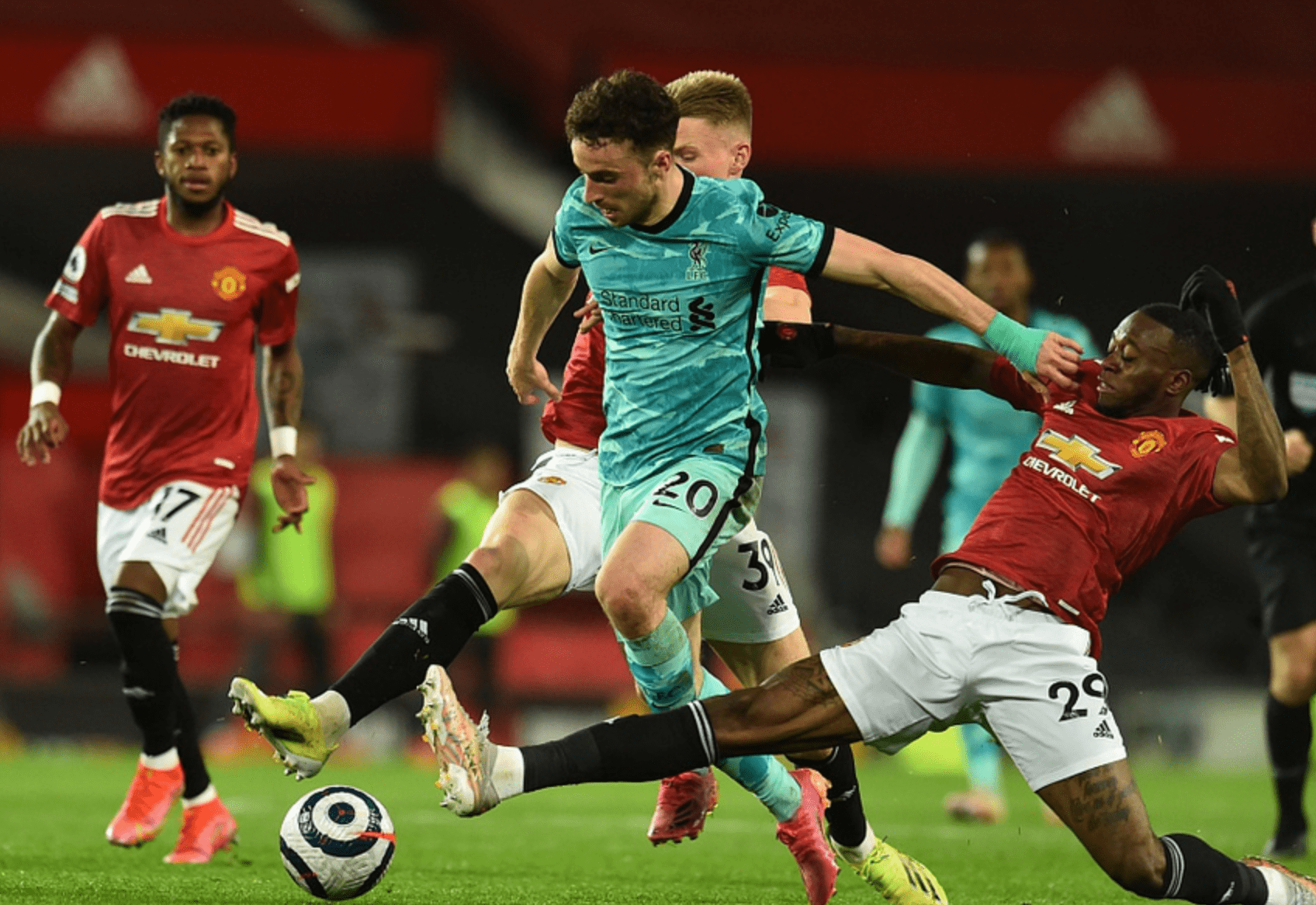 的还要属詹 的还要属詹