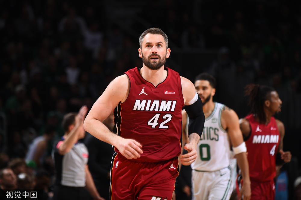 这一幕不仅 这一幕不仅