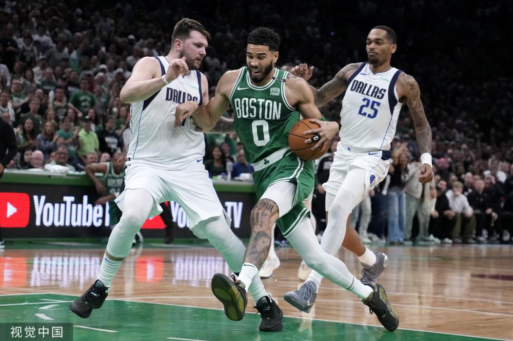 表现也是此 表现也是此